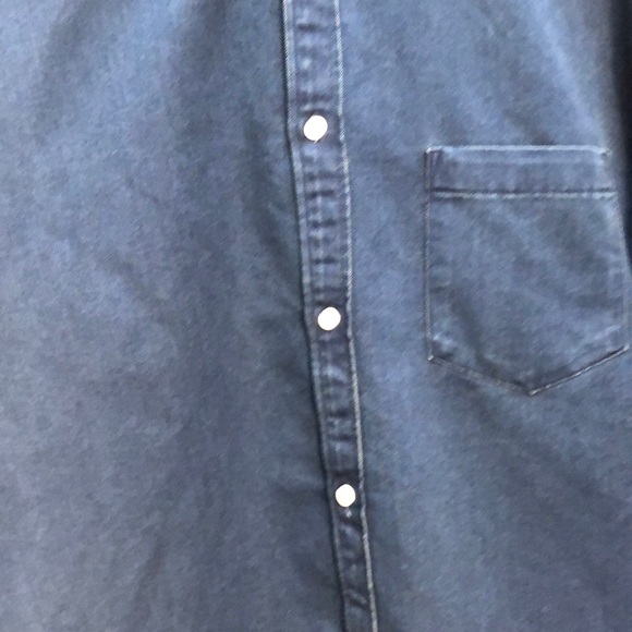 H&M denim button down. - Picture 4 of 4